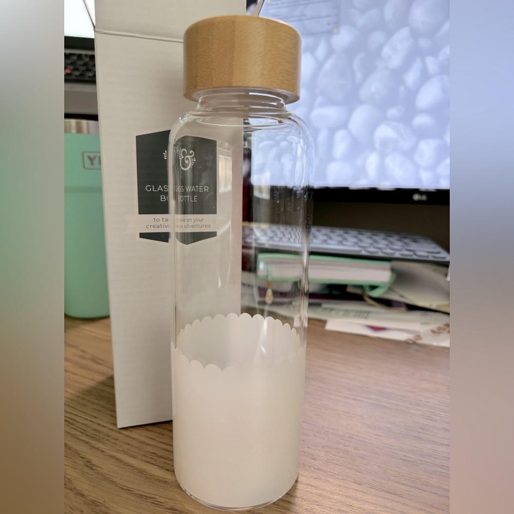 Archer & Olive Glass Water Bottle